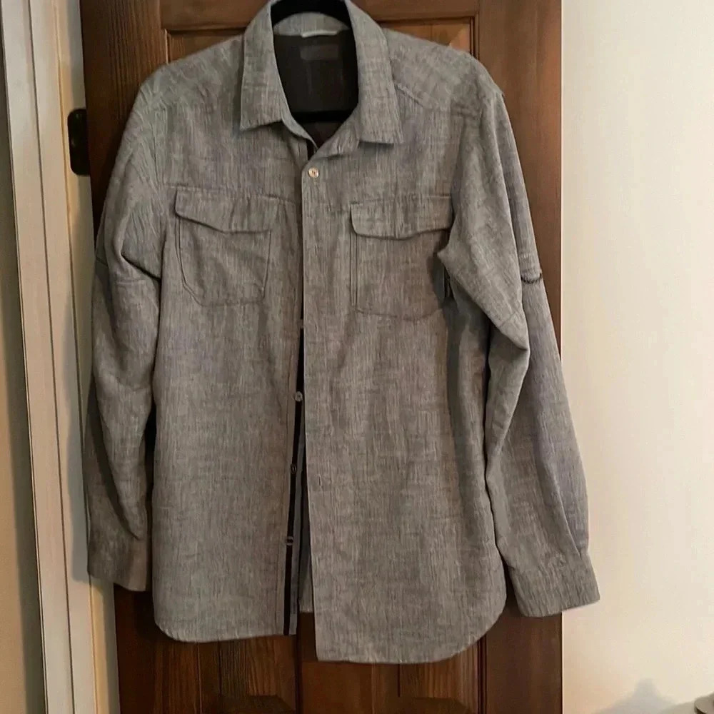 Columbia Pilsner Lodge Mens L or XL shirt